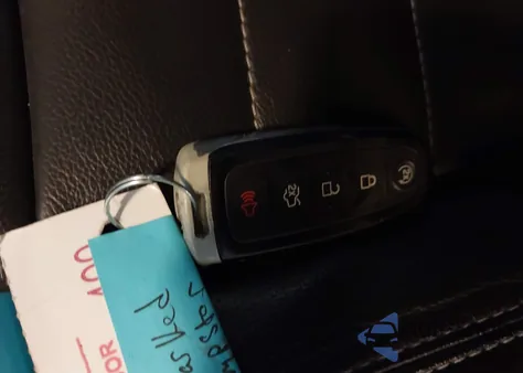 2016 Ford C-Max Energi Sel z USA, uszkodzony, nr VIN 1FADP5CU4GL103011